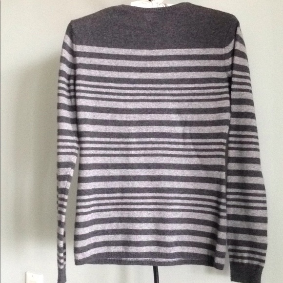 LANDS' END CANVAS
ARGYLE SWEATER - Picture 4 of 4